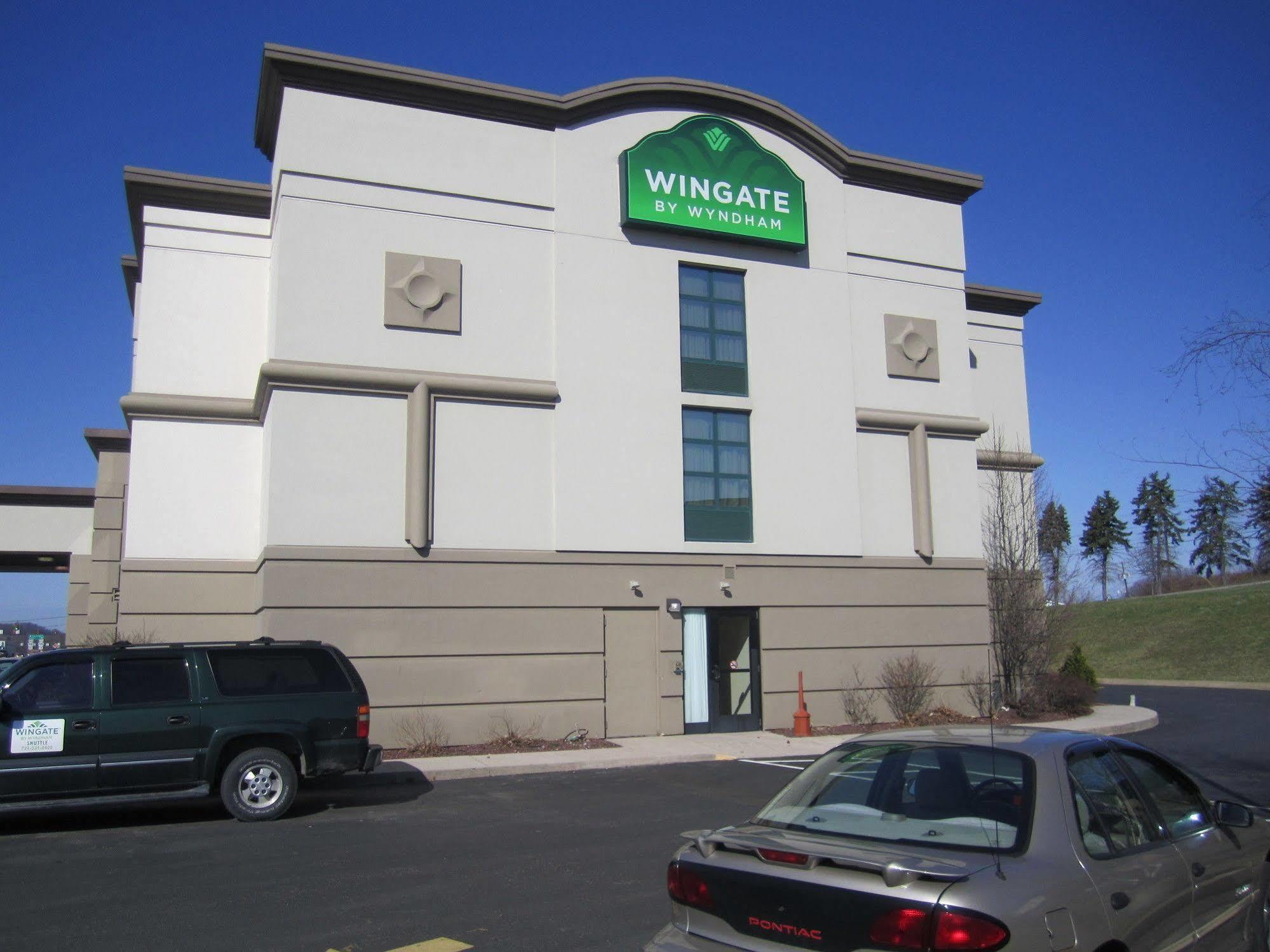 Wingate By Wyndham Latrobe Hotel Exterior photo